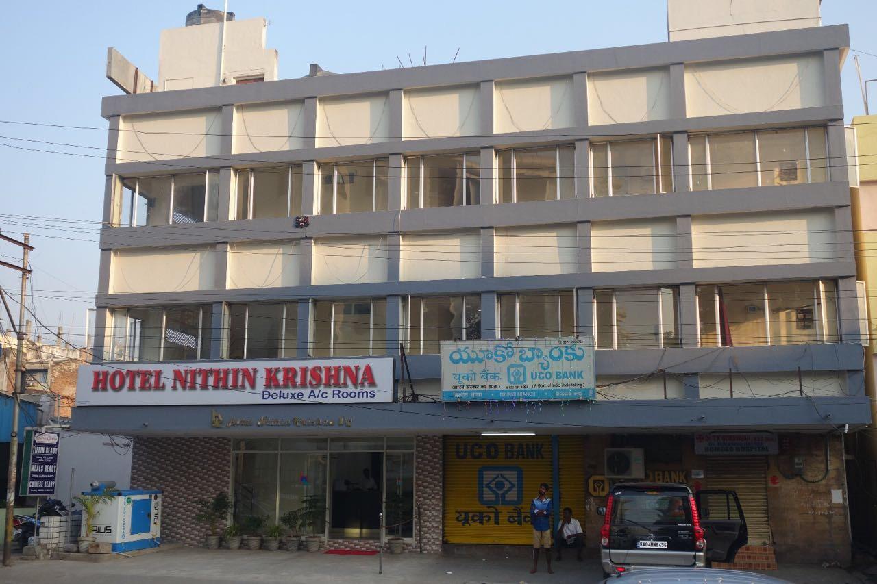 Hotel Nithin Krishna Тирупати Экстерьер фото